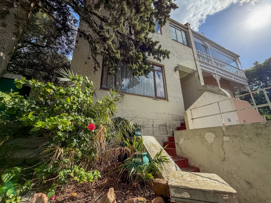3 Bedroom Property for Sale in Tamboerskloof Western Cape